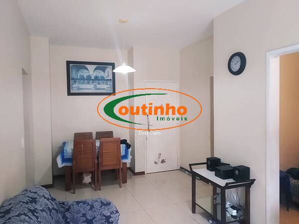 Apartamento à venda com 1 quarto, 60m² - Foto 18