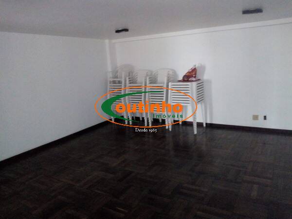 Apartamento à venda com 4 quartos, 180m² - Foto 27