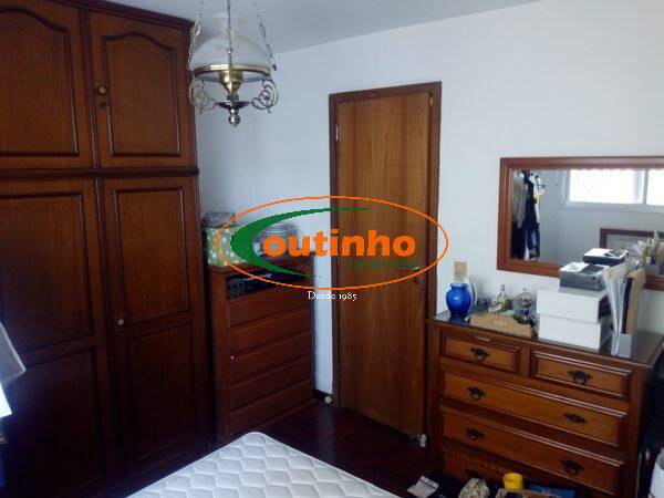 Apartamento à venda com 4 quartos, 180m² - Foto 23