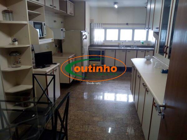 Apartamento à venda com 4 quartos, 180m² - Foto 20