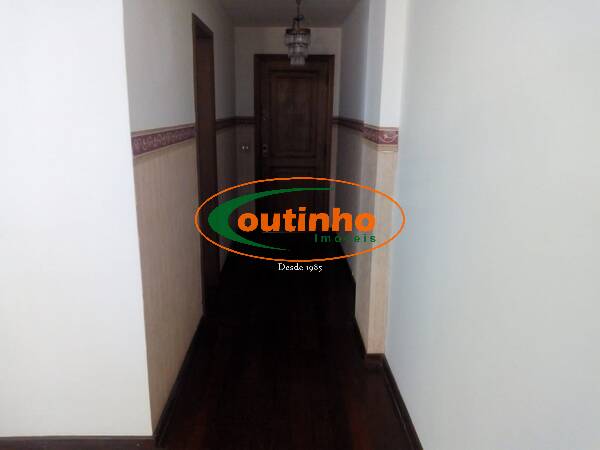 Apartamento à venda com 4 quartos, 180m² - Foto 35