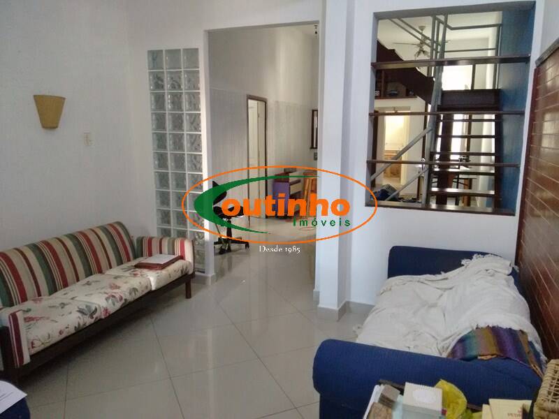 Casa à venda com 5 quartos, 275m² - Foto 19