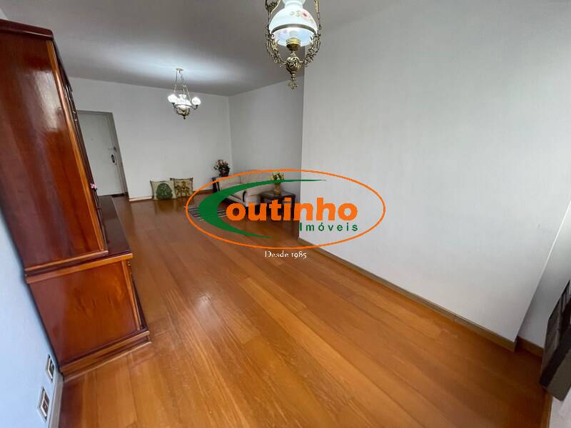 Apartamento à venda com 3 quartos, 100m² - Foto 4