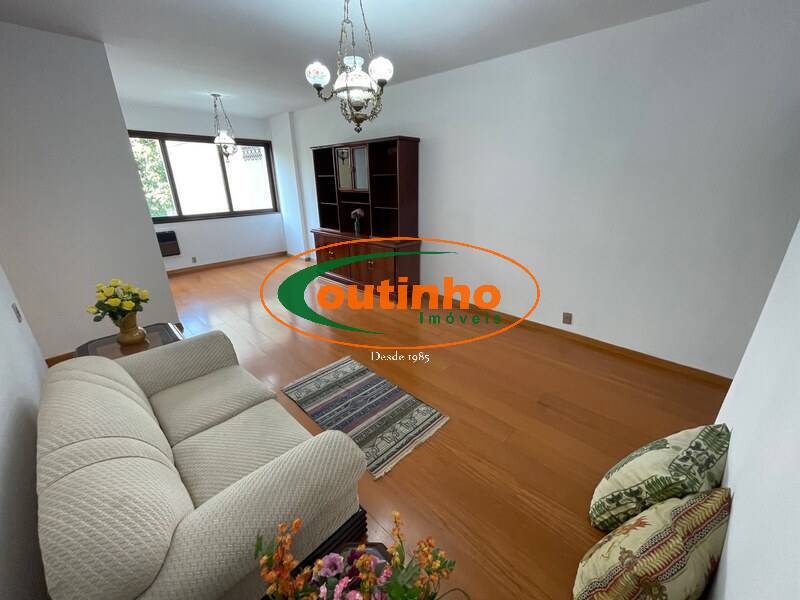 Apartamento à venda com 3 quartos, 100m² - Foto 1