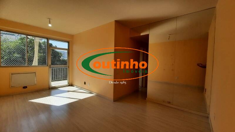 Apartamento à venda com 2 quartos, 77m² - Foto 8