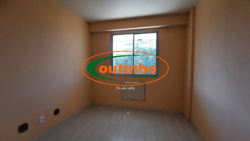 Apartamento à venda com 2 quartos, 77m² - Foto 10