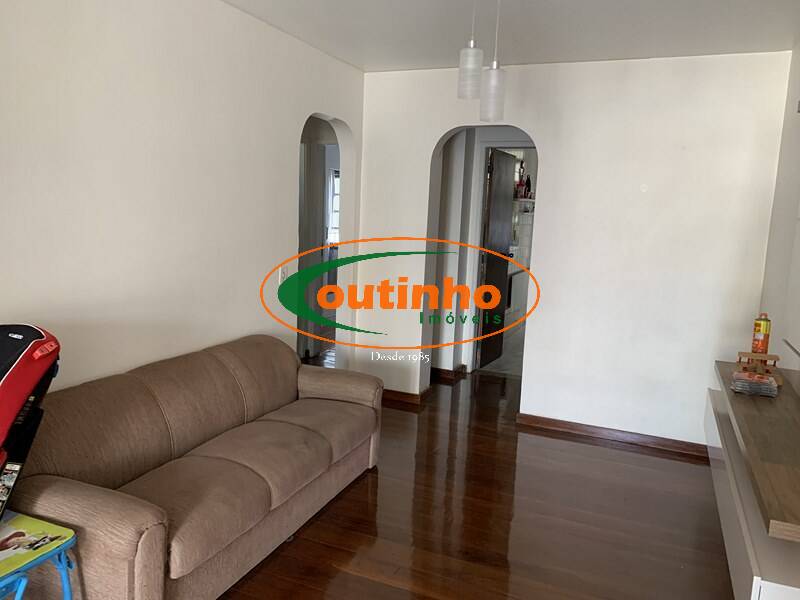 Apartamento à venda com 2 quartos, 84m² - Foto 3