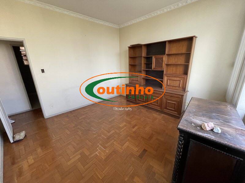 Apartamento à venda com 3 quartos, 120m² - Foto 9