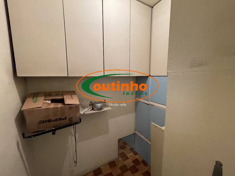 Apartamento à venda com 3 quartos, 120m² - Foto 21