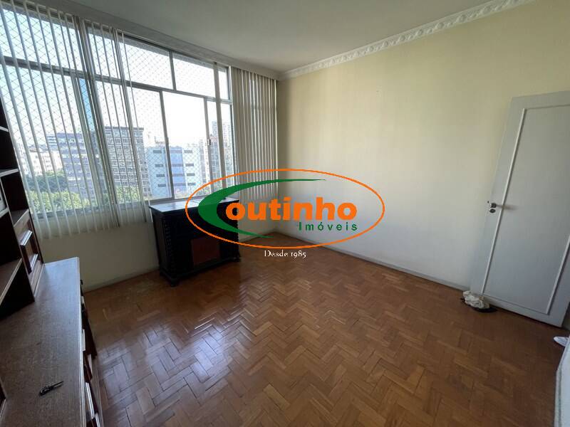 Apartamento à venda com 3 quartos, 120m² - Foto 11