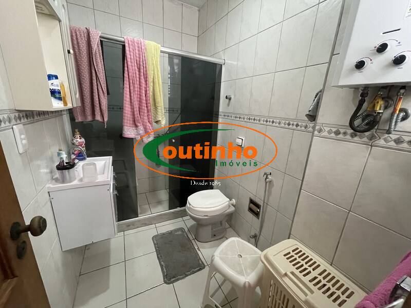 Apartamento à venda com 2 quartos, 70m² - Foto 10