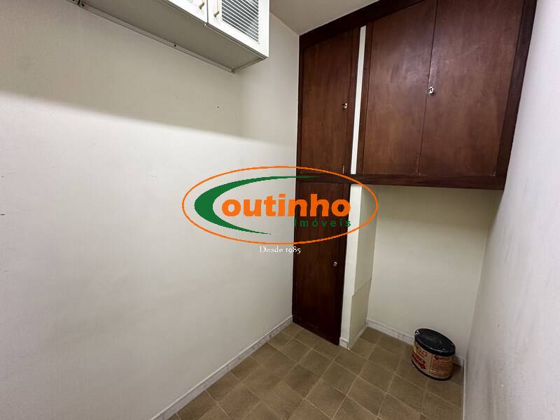 Cobertura à venda com 4 quartos, 250m² - Foto 22