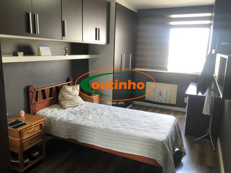 Apartamento à venda com 2 quartos, 85m² - Foto 33