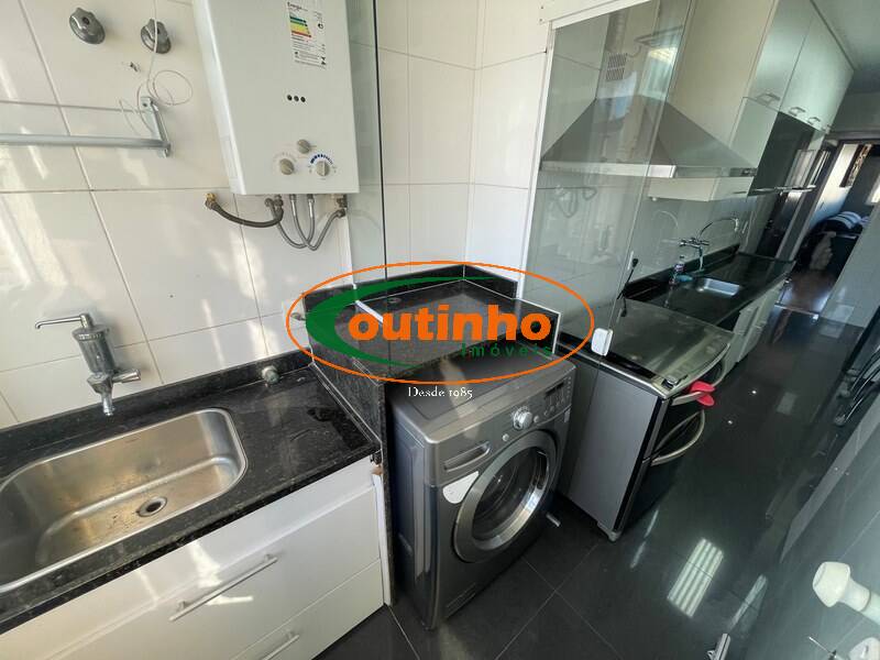 Apartamento à venda com 2 quartos, 85m² - Foto 28