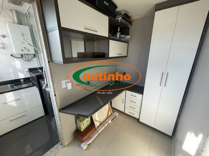 Apartamento à venda com 2 quartos, 85m² - Foto 31