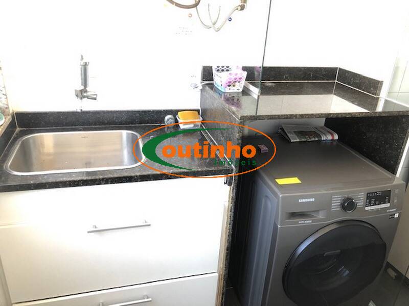 Apartamento à venda com 2 quartos, 85m² - Foto 19