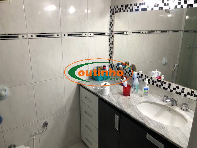 Apartamento à venda com 2 quartos, 85m² - Foto 13