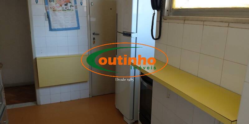 Apartamento à venda com 2 quartos, 70m² - Foto 19