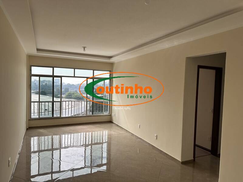 Apartamento à venda com 3 quartos, 102m² - Foto 1