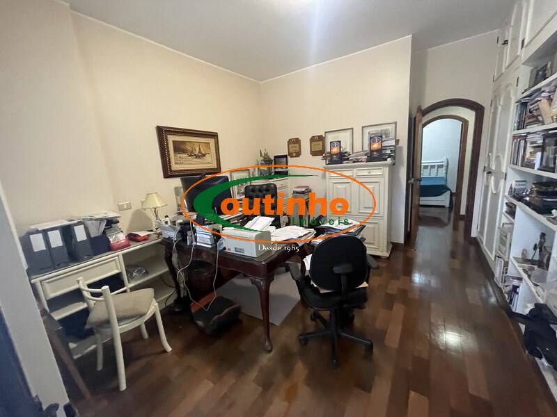 Apartamento à venda com 5 quartos, 320m² - Foto 28