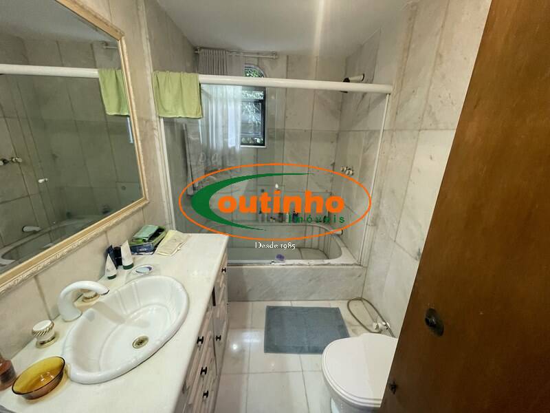 Apartamento à venda com 5 quartos, 320m² - Foto 35