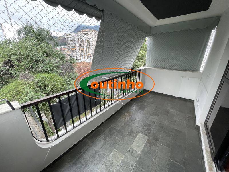 Apartamento à venda com 2 quartos, 100m² - Foto 4