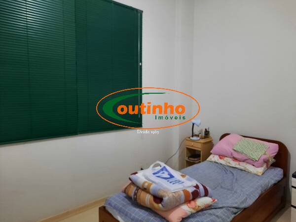 Apartamento à venda com 3 quartos, 94m² - Foto 19