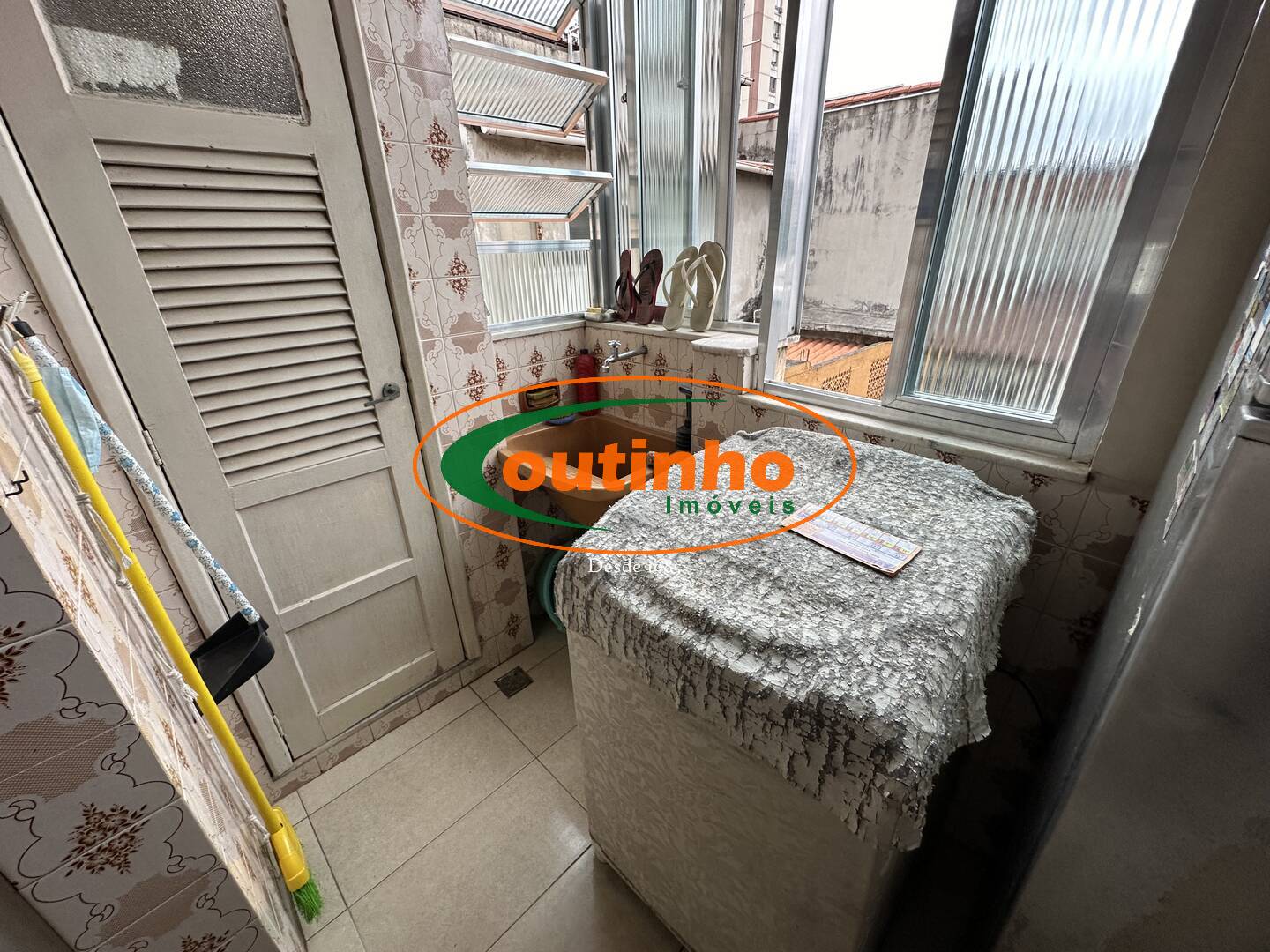 Apartamento à venda com 2 quartos, 77m² - Foto 20