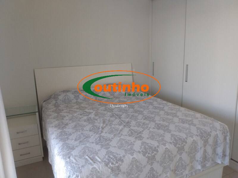 Apartamento à venda com 3 quartos, 130m² - Foto 26