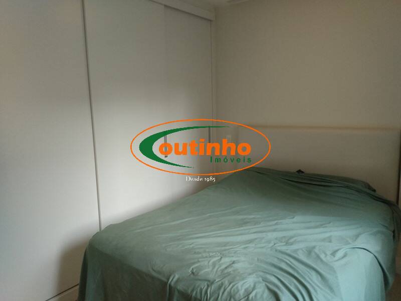 Apartamento à venda com 3 quartos, 130m² - Foto 18