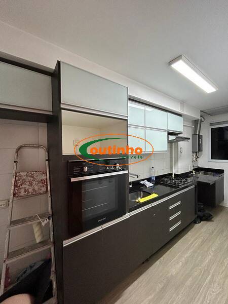 Apartamento à venda com 2 quartos, 54m² - Foto 30