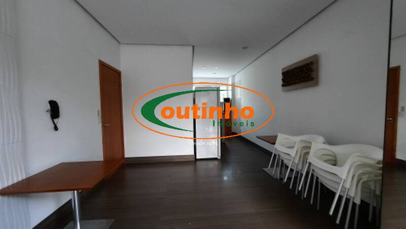 Apartamento à venda com 2 quartos, 65m² - Foto 29