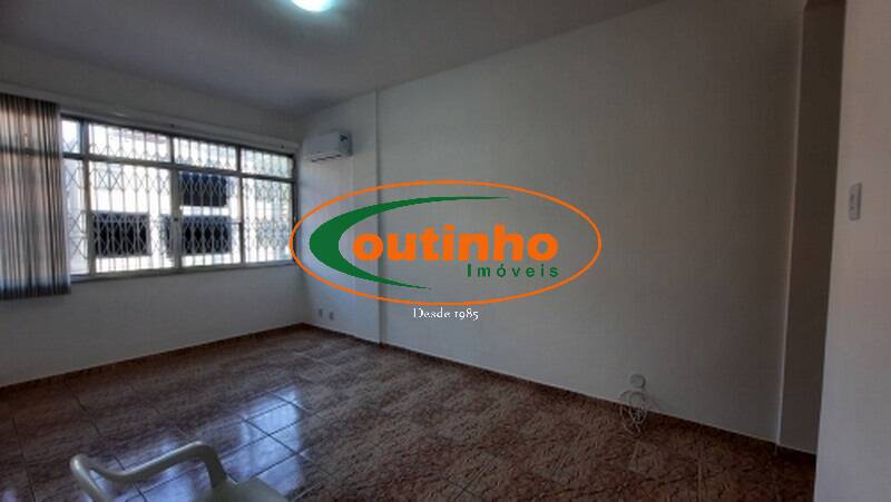 Apartamento à venda com 2 quartos, 60m² - Foto 1