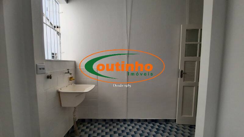 Apartamento à venda com 2 quartos, 60m² - Foto 14