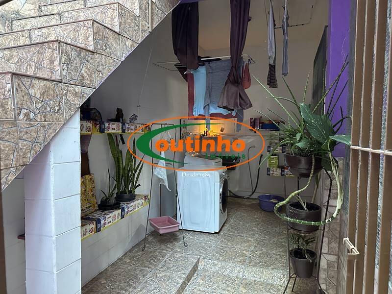 Casa à venda com 5 quartos, 170m² - Foto 36