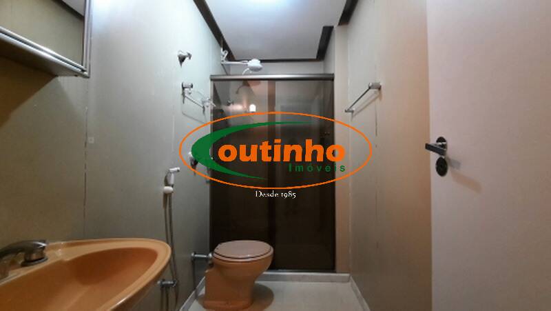 Apartamento à venda com 3 quartos, 106m² - Foto 13