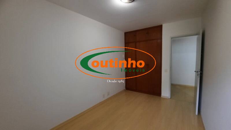 Apartamento à venda com 3 quartos, 106m² - Foto 8