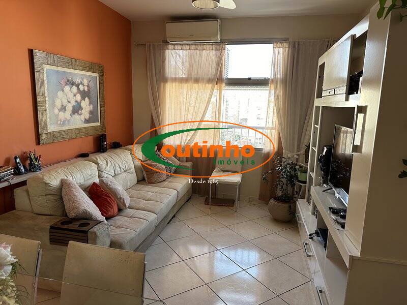 Apartamento à venda com 3 quartos, 83m² - Foto 4