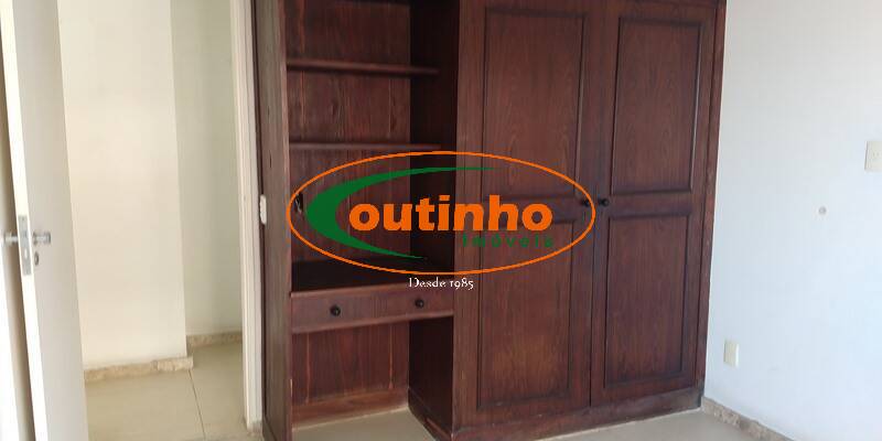 Apartamento à venda com 3 quartos, 130m² - Foto 25