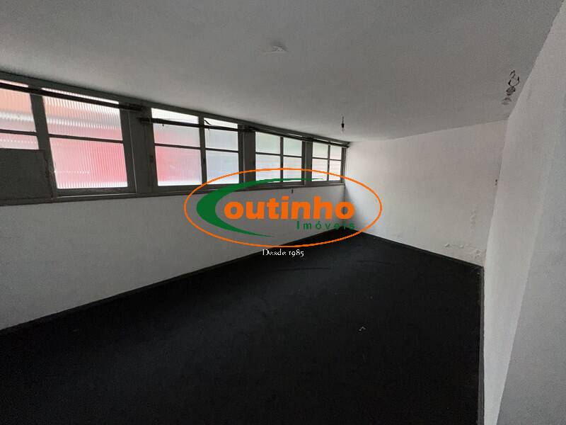 Casa à venda com 3 quartos, 104m² - Foto 23