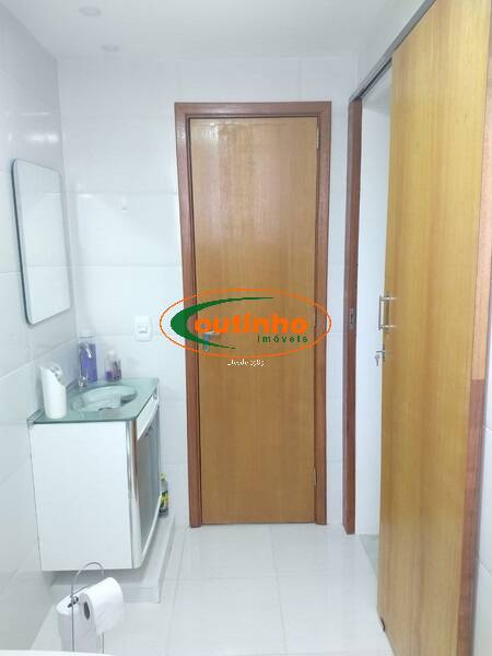 Apartamento à venda com 2 quartos, 70m² - Foto 10