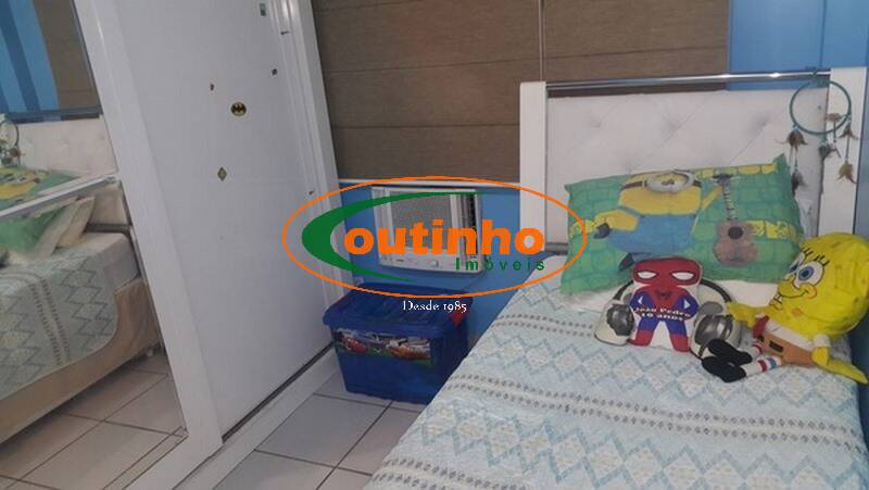 Apartamento à venda com 2 quartos, 70m² - Foto 12