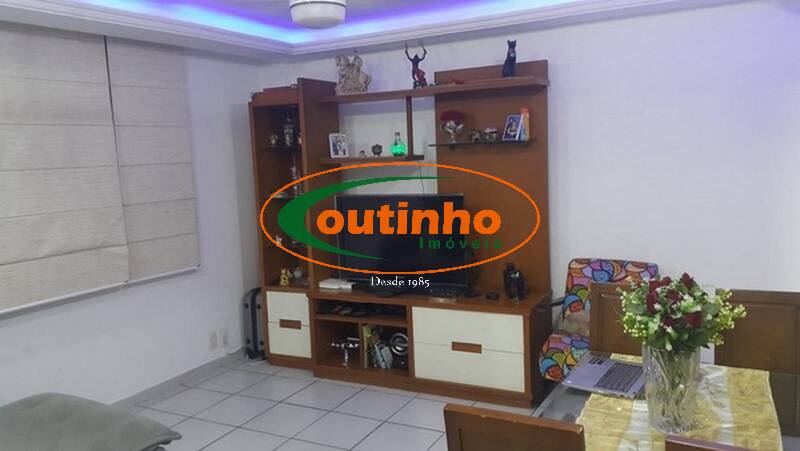 Apartamento à venda com 2 quartos, 70m² - Foto 2