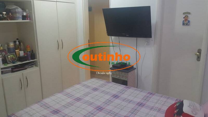 Apartamento à venda com 2 quartos, 70m² - Foto 19