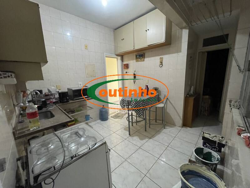 Apartamento à venda com 3 quartos, 84m² - Foto 9