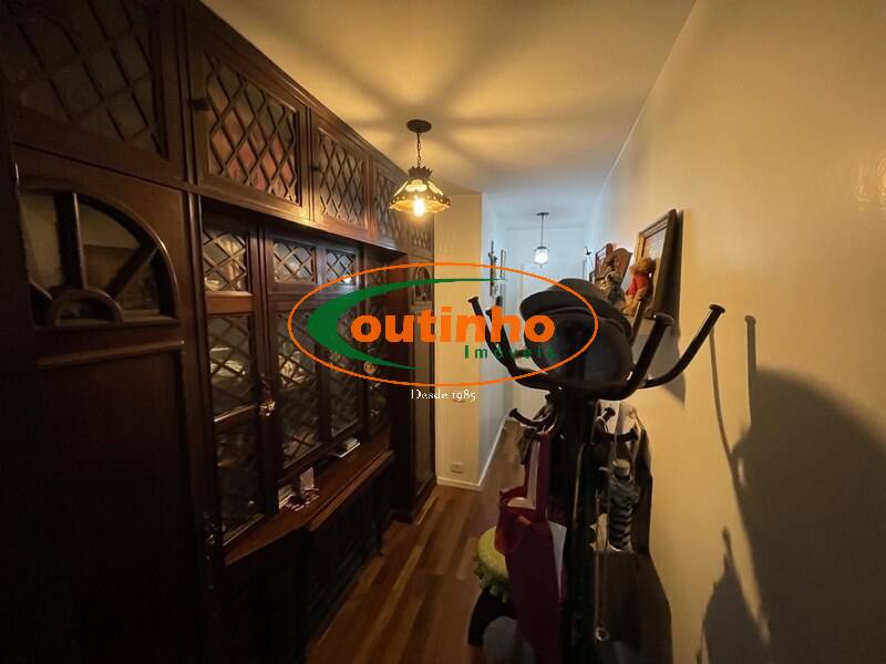 Apartamento à venda com 3 quartos, 110m² - Foto 26