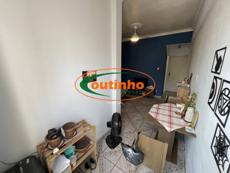 Apartamento à venda com 1 quarto, 45m² - Foto 14