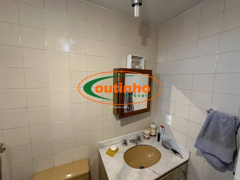 Apartamento à venda com 2 quartos, 68m² - Foto 20