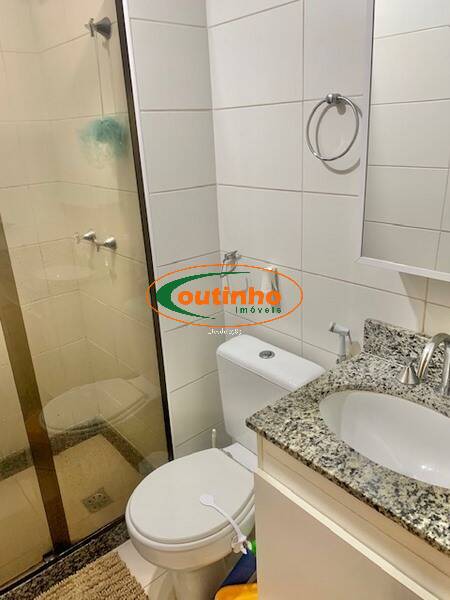 Apartamento à venda com 2 quartos, 71m² - Foto 11