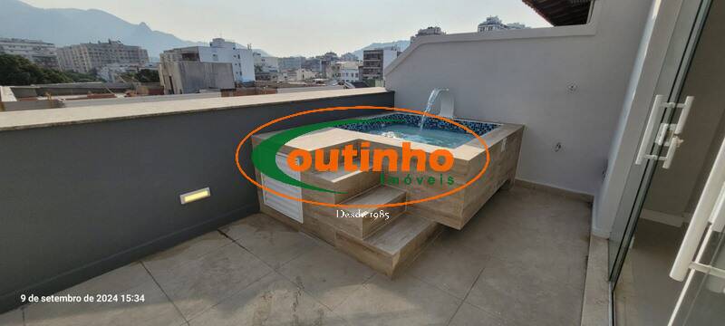 Cobertura à venda com 3 quartos, 90m² - Foto 4